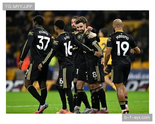 哈维·巴恩斯闪耀赛场，领衔球队冲击顶级荣誉助力英超新星崛起