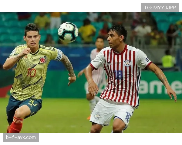 乌拉圭队边路攻势如潮，持续发力助球队表现抢眼