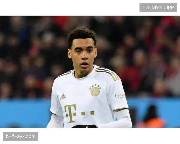 穆西亚拉的盘带为何如此丝滑